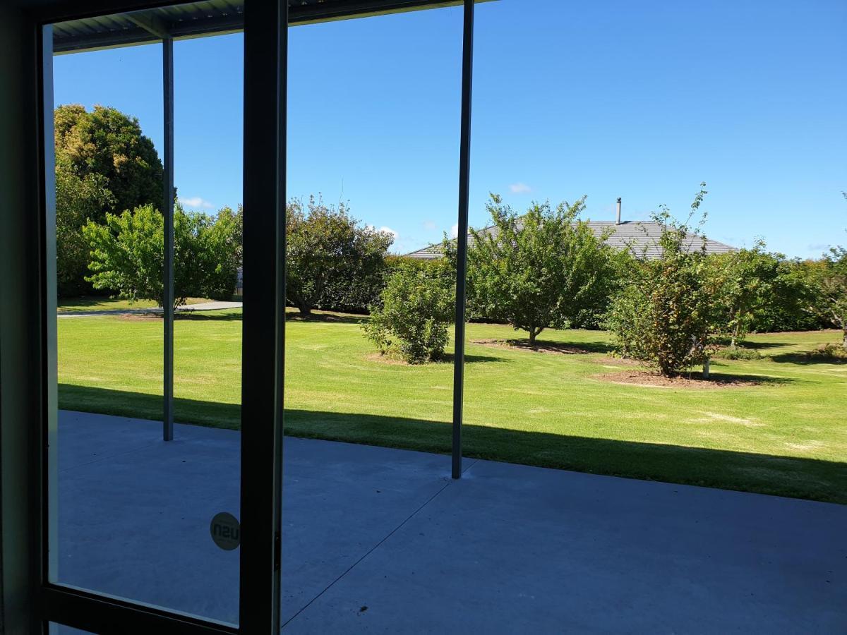 Peace And Tranquility Awaits - One Tree Point Ruakaka Exterior foto